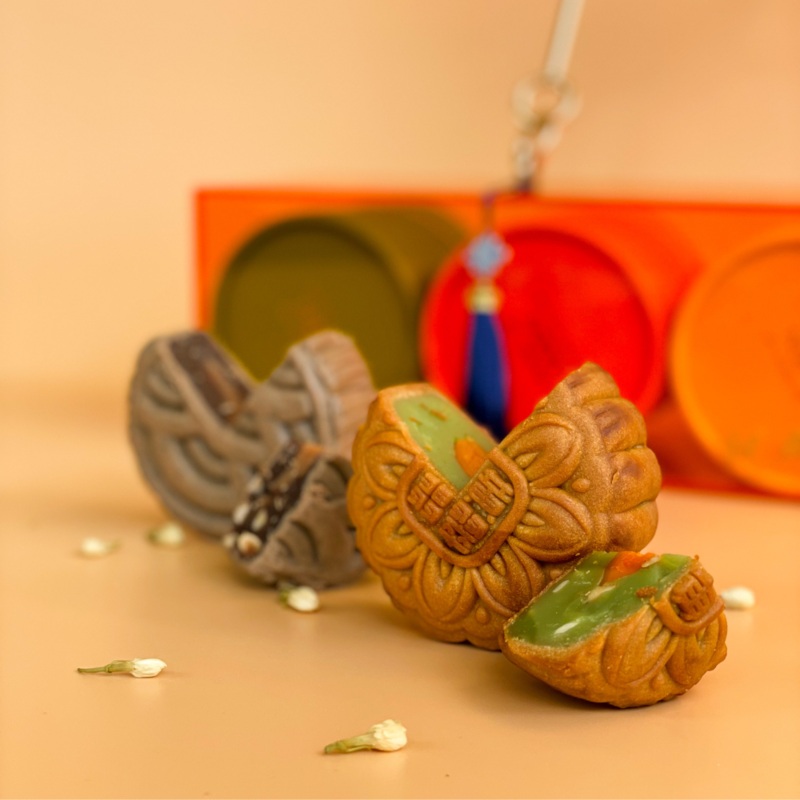 Autumn Elegance Gift Set  Set A (Mid-Autumn Festival 2023) | (Klang Valley Delivery)