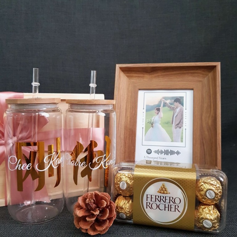 Couple Gift Set: Forever (Nationwide Delivery)