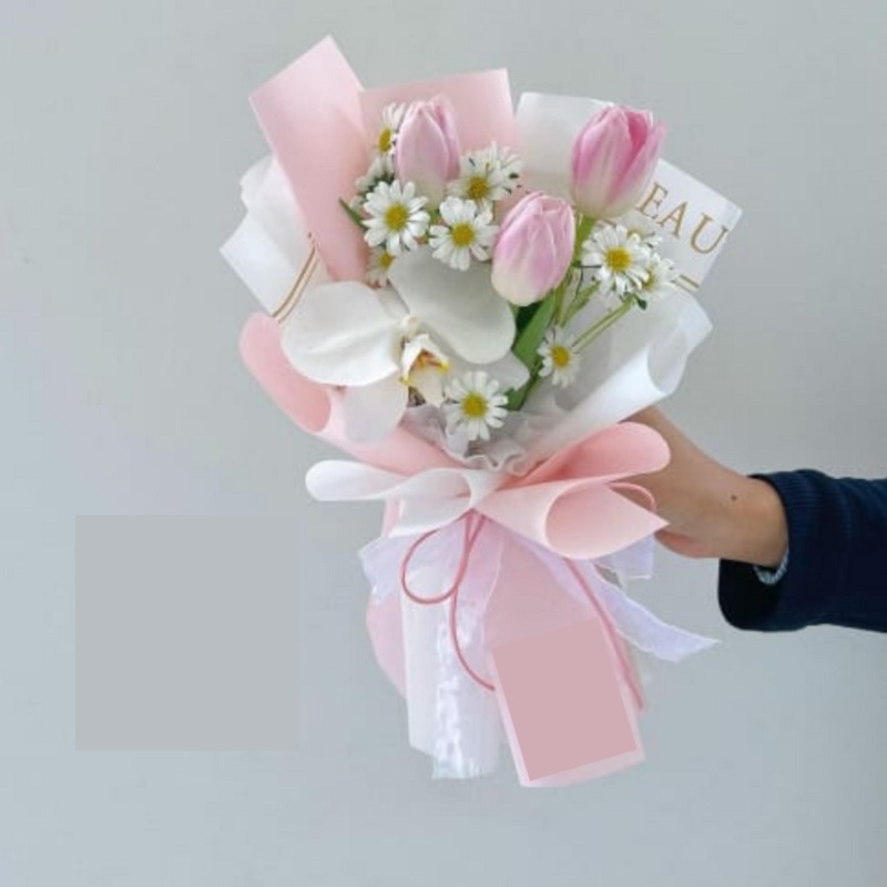 [Fresh Flower] Tulip Snow Chamomile (Klang Valley Delivery Only)