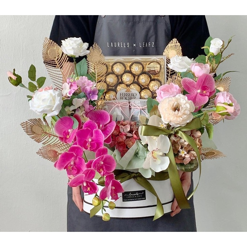 Hari Raya 2023 : Hana Raya Flower Gift Box (Johor Bahru Delivery Only)