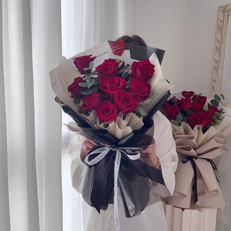 Valentine’s Day 2023 | My Valentine 10 Stalks Black (Fresh Flower) (Klang Valley Delivery)