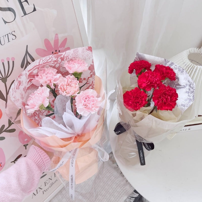 Dear Mum ; 5 Stalks Carnations