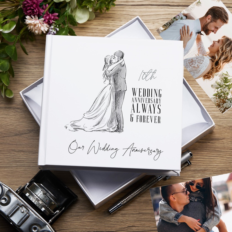 10th Wedding Anniversary Photo Album, White, Holds 50 Photos 6 x 4 , Gift Boxed