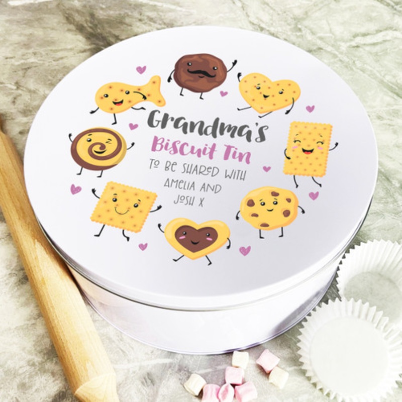Personalised Round Grandma’s Biscuit To Be Shared With Cake Tin – The Card Zoo