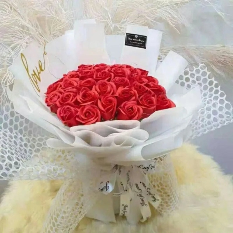 33 Stalks Soap Rose Bouquet (West Malaysia Delivery Only)
