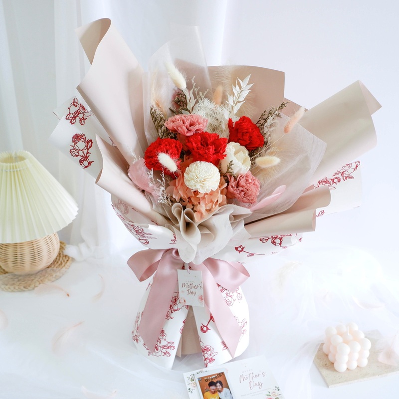 Rouge Preserved Carnation Flower Bouquet
