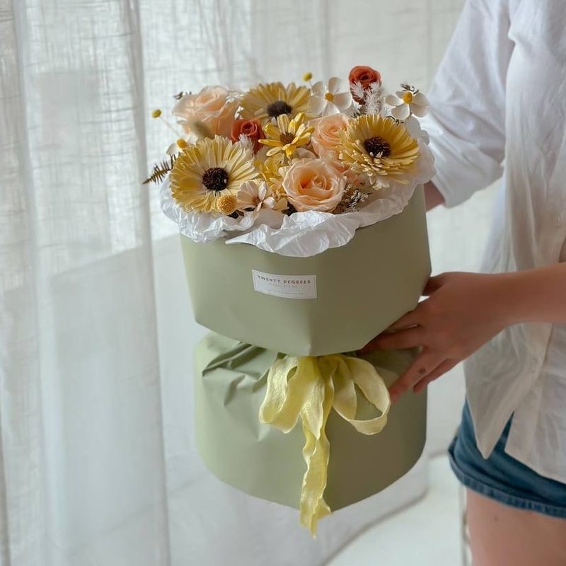 Sydney Preserved Flower Bouquet (Klang Valley Delivery Only)