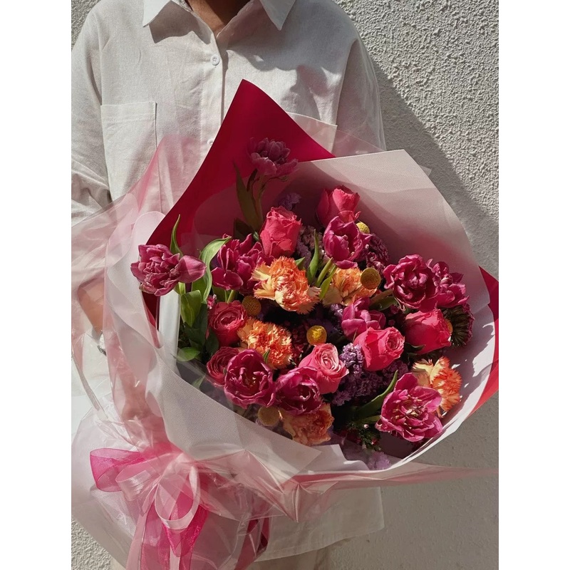 Sweet Serenity Tulip Flower Bouquet (Klang Valley Delivery Only)