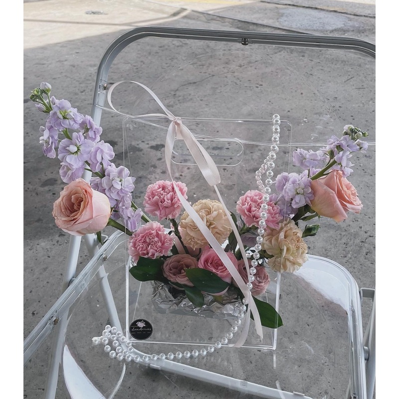 Mothers Day 2024 Acrylic fresh flower gift(Kota Kinabalu Delivery Only)