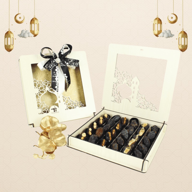Ramadan Gift Hamper 2025 | Medjool & Stuffed Dates in Wooden Box (Self Pick Up / Klang Valley Delivery Only)