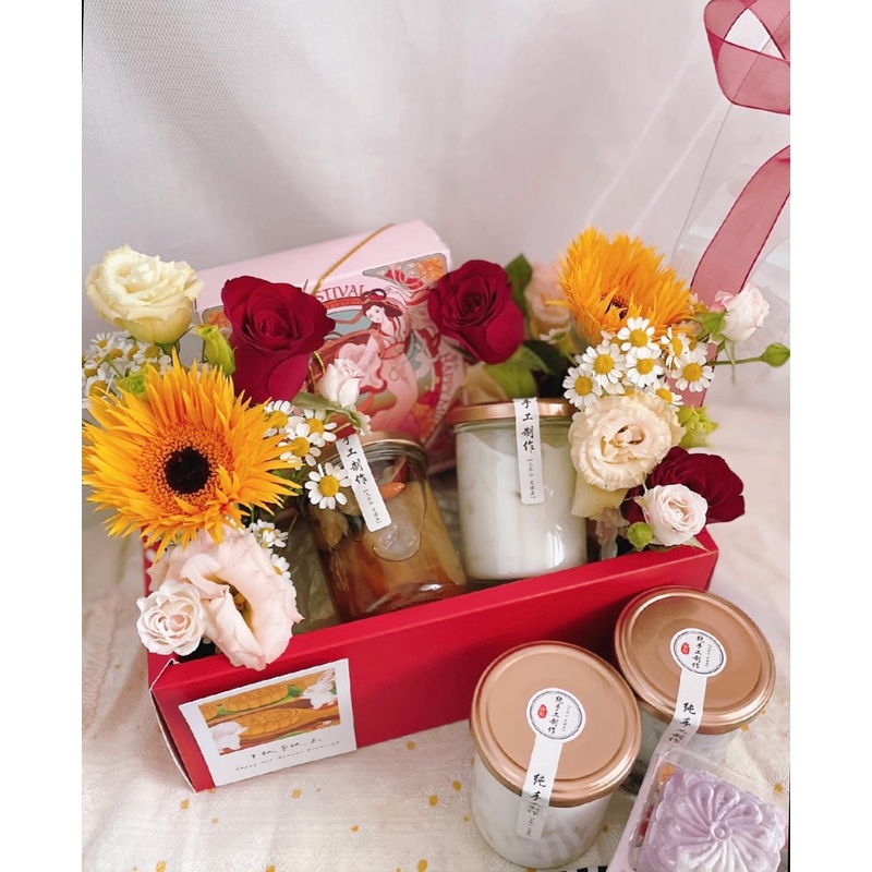 Mid Autumn: Mooncake Festival 2023 gift set combo (Kota Kinabalu Delivery Only)