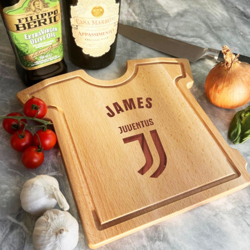 Juventus FC Football Fan Personalised Gift T-Shirt Chopping Serving Board – The Card Zoo