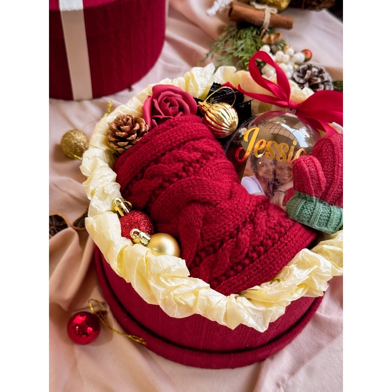 Christmas 2023: Merry Knitmas Set B | Knitted Decoration Socks Gift Box (Nationwide Delivery)