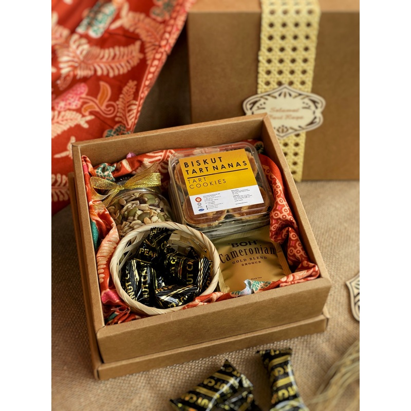 Raya Istimewa (Set B) – Hari Raya Hamper 2024 (Klang Valley Delivery)