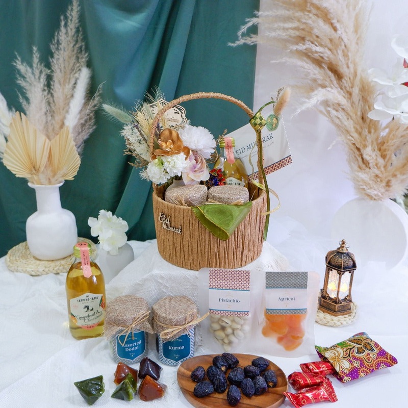 Raya Ceria Flower Basket (Klang Valley Delivery Only)