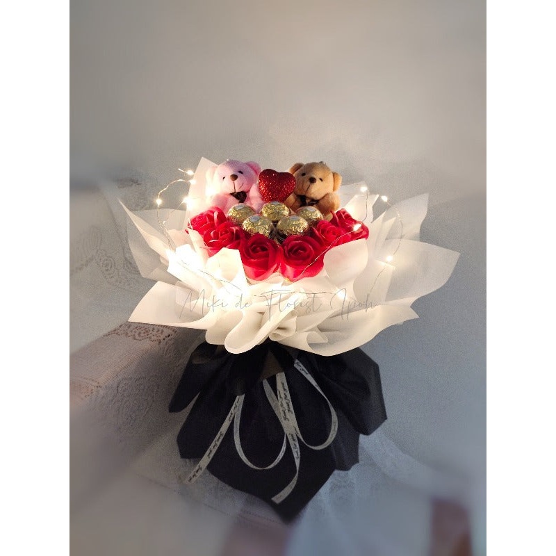 6 Soap Roses With Ferrero Rocher & Premium Bear (Ipoh Delivery Only)