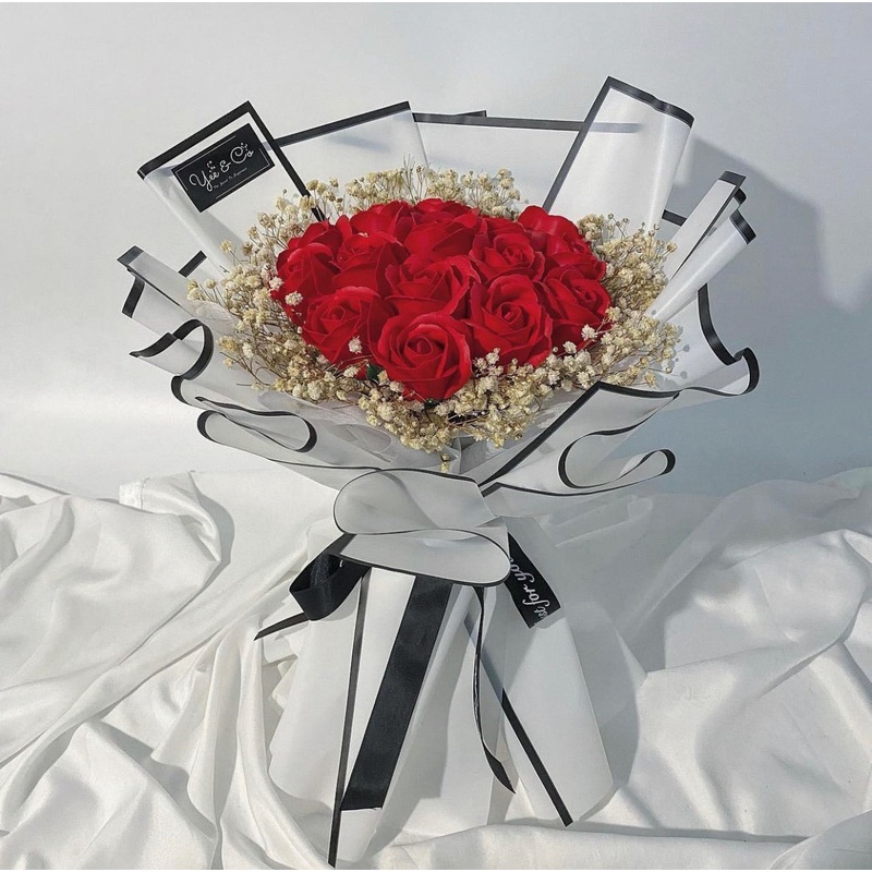 M Size Red Soap Artificial Rose + White Baby’s Breath Bouquet (Klang Valley Delivery Only)
