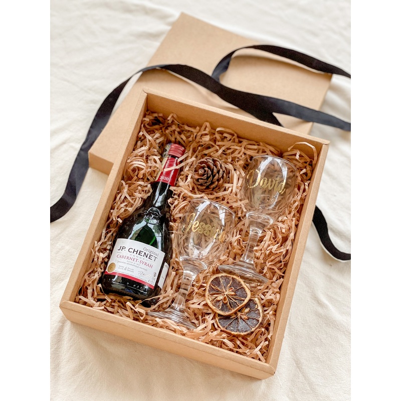 Wine-Not? | Personalized Wine Glass with Wine (West Malaysia Delivery)