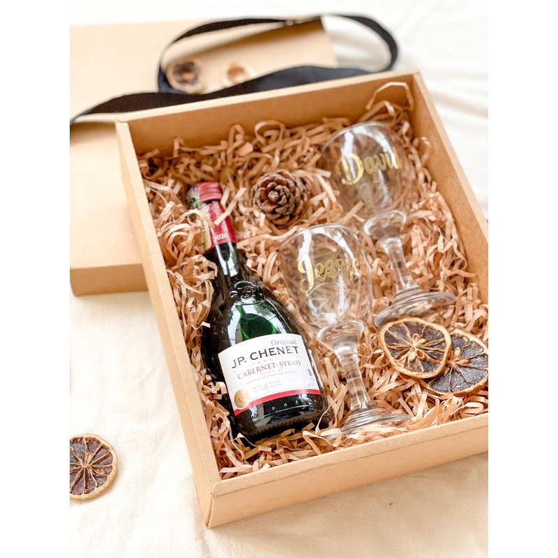 Wine-Not? | Personalized Wine Glass with Wine (Klang Valley Delivery)