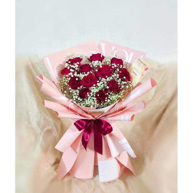 12 Fresh Roses Bouquet (Ipoh Delivery Only)