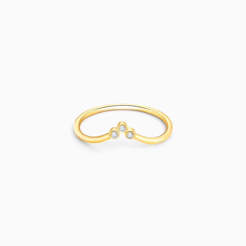 Gold Diamond Peak Ring