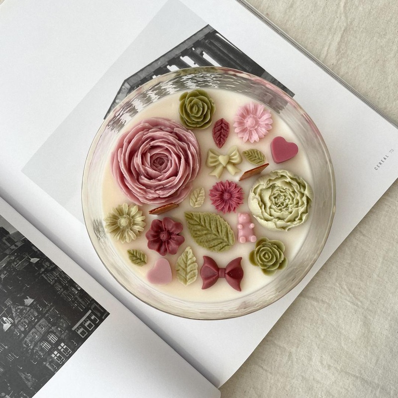 350g Soy Wax Flower Candle