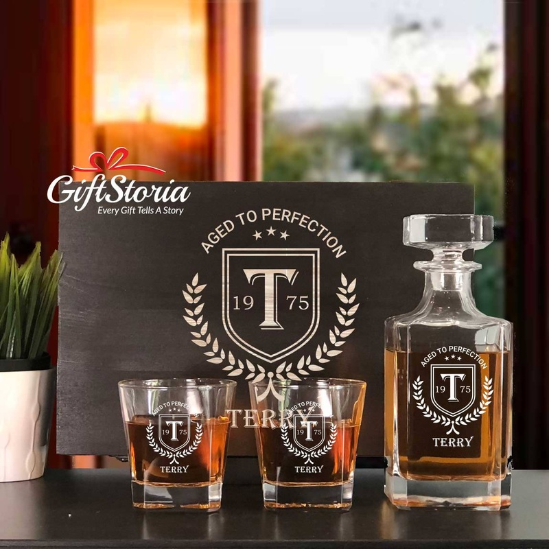 Personalized Whiskey Decanter Set (Design 8) (6-8 working days)