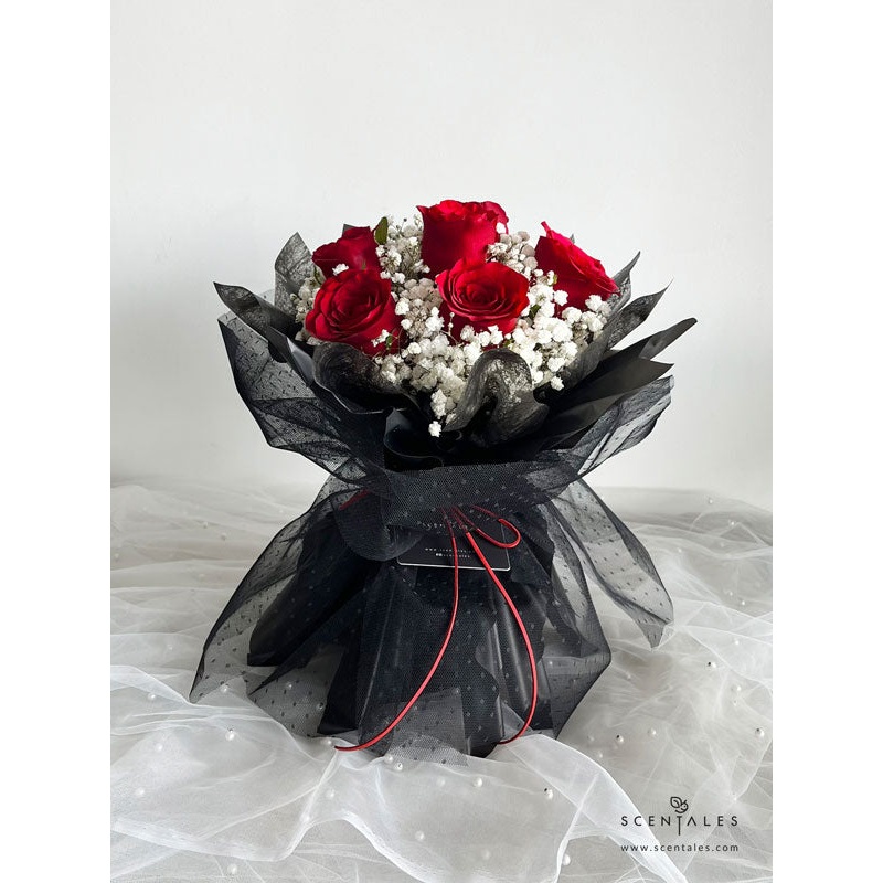 Scentales Snowy Red Rose Flower Bouquet (Johor Bahru Delivery)