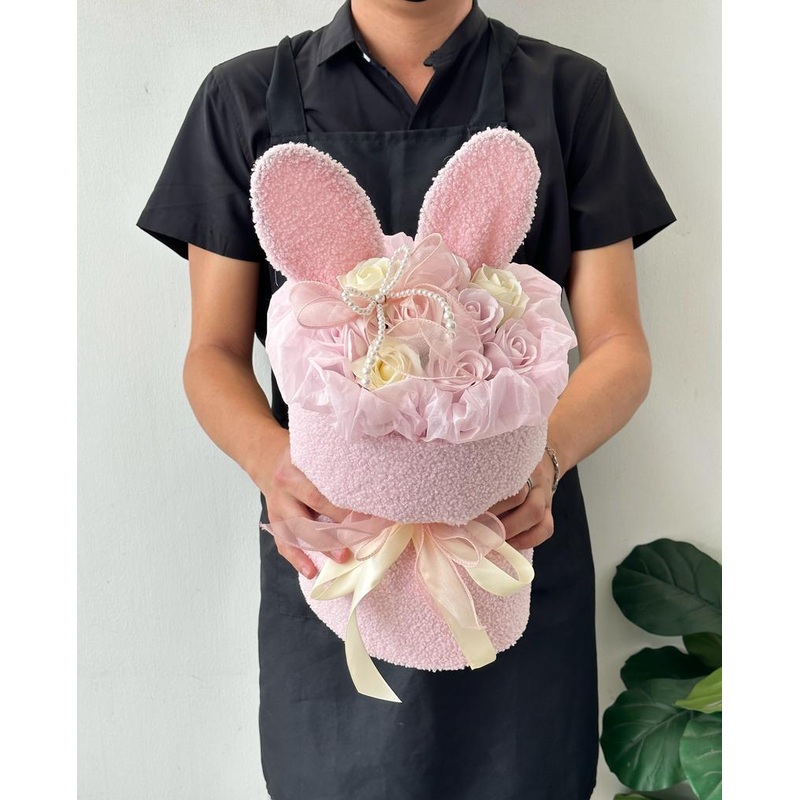 Soap Rose Bunny Bouquet (Pink) (Klang Valley Delivery Only)