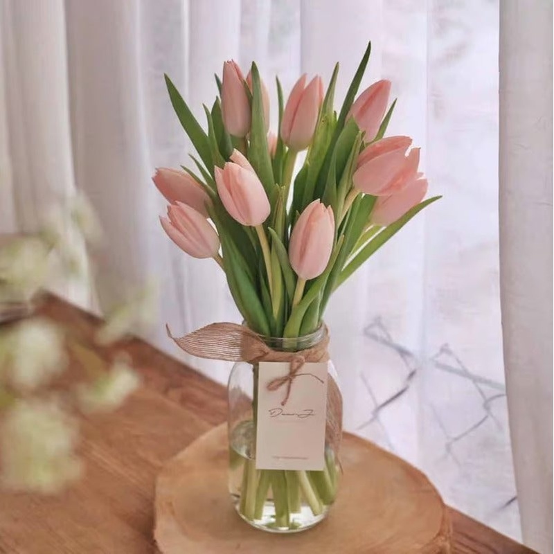 Apricot Tulips in Jar (Klang Valley Delivery only)