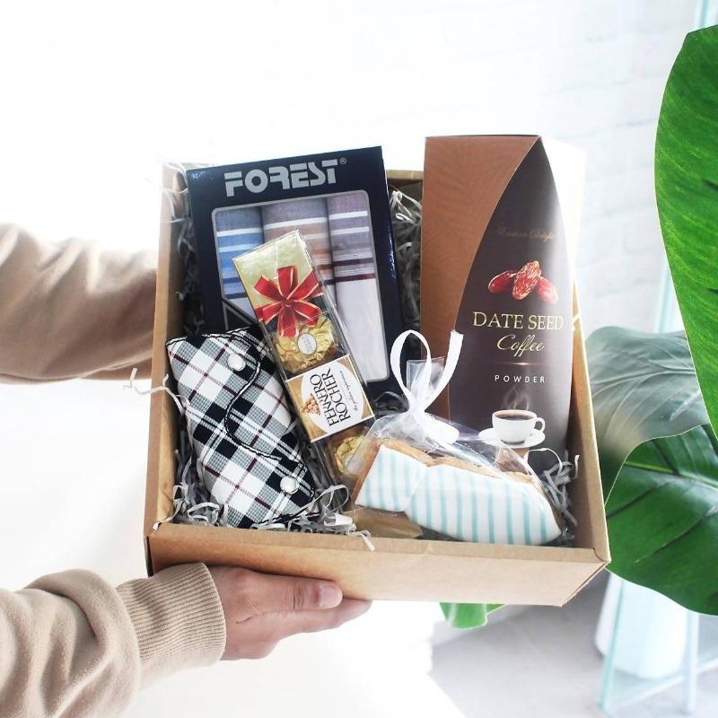 Awesome Gift Box (Klang Valley Delivery Only)