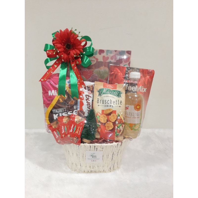Snow White Christmas Hamper (Klang Valley Delivery)