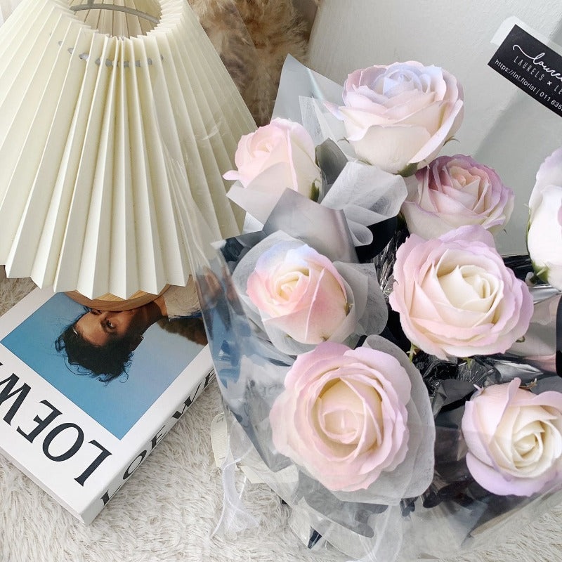 V2023 Galaxy Aurora Rose (Soap Flower) (Johor Bahru Delivery)