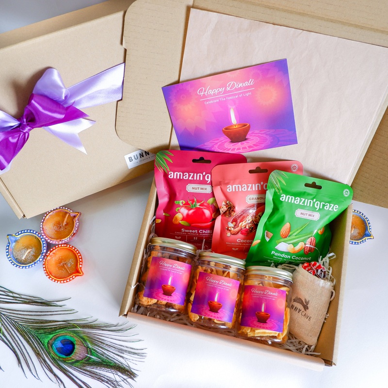 Bright & Joyous Gift Set (Klang Valley Delivery)  – Deepavali Hampers & Gifts 2025