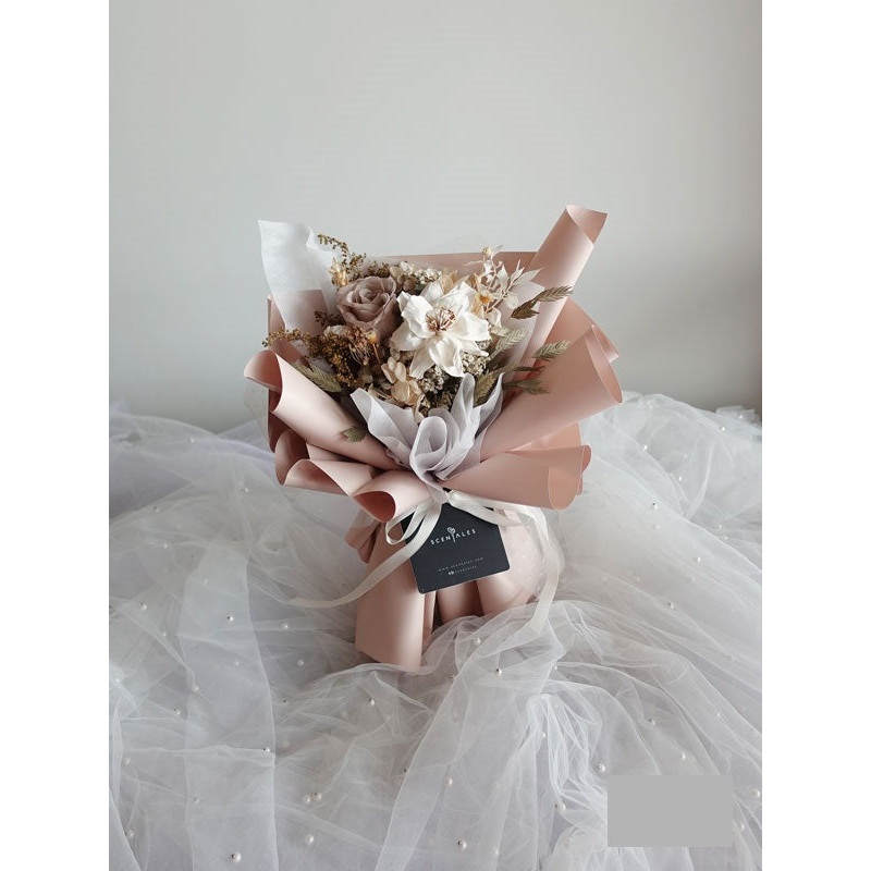Scentales Pluto Preserved & Dried Flower Bouquet (Johor Bahru Delivery Only)
