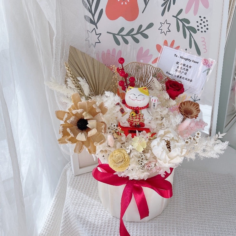 Preserved Lucky Cat Grand Opening Box (M) | (Klang Valley Delivery)