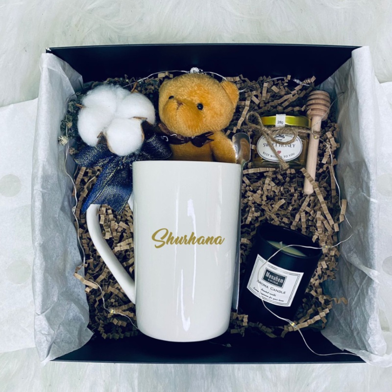 Sweet Happy Surprise Personalised Ceramic Cup Mug and Cotton Flower Gift Box Set (Nationwide Delivery)