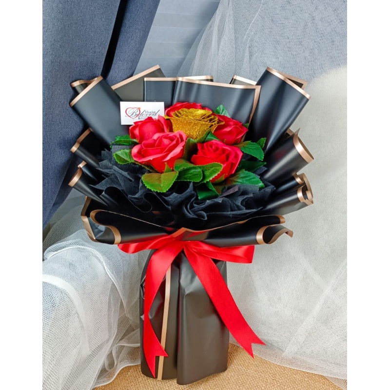 Red Soap Rose Bouquet  (Artificial Flower) | (Klang Valley Delivery Only)