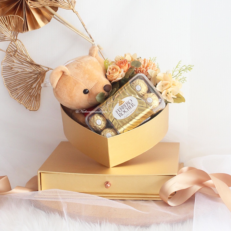 (Self pick up/Klang Valley Delivery) Luminous Soap Flower Box with Ferrero Rocher Chocolate
