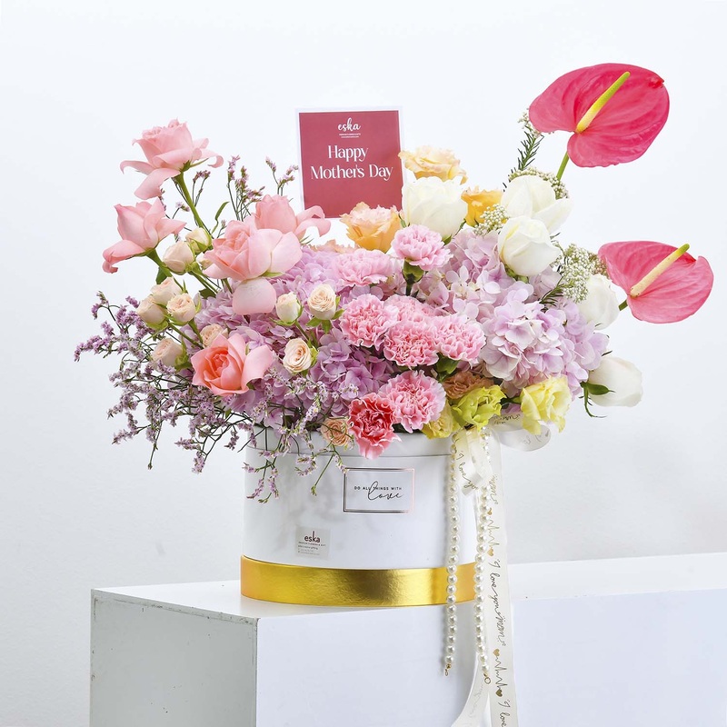 Charming Love Flower Box (Klang Valley Only)