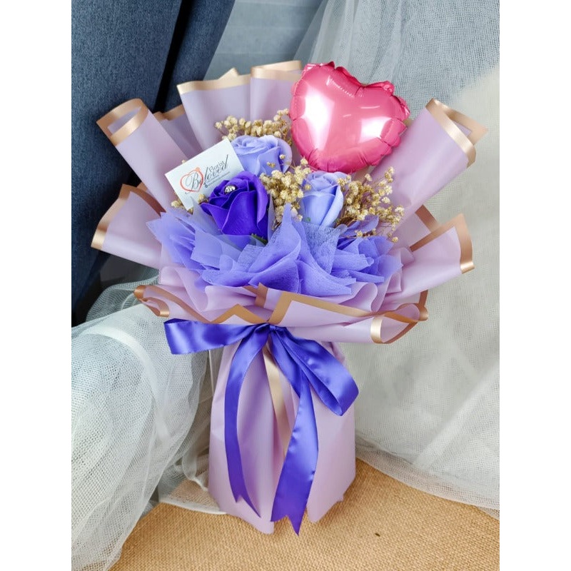 Purple Soap Rose With Mini Balloon Bouquet (Artificial Flower) |  (Klang Valley Delivery)