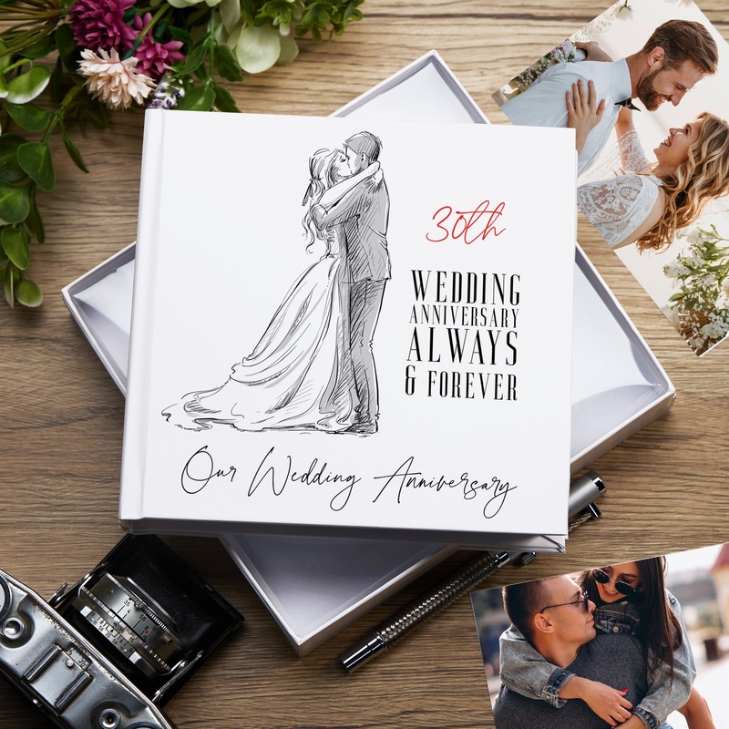 30th Wedding Anniversary Photo Album, White, Holds 50 Photos 6 x 4 , Gift Boxed