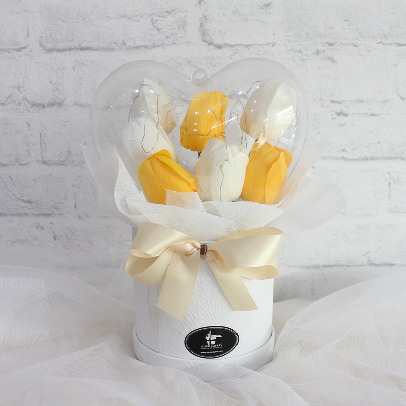 Demeter Crystal Ball (Klang Valley Delivery Only)