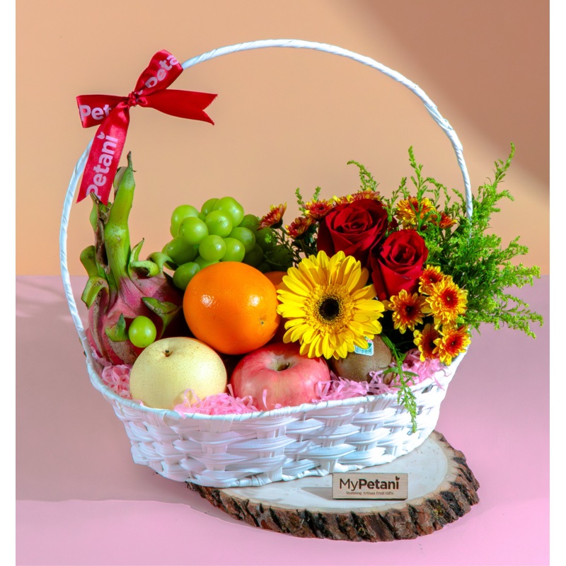 Warm Welcome Fruits & Flower Basket