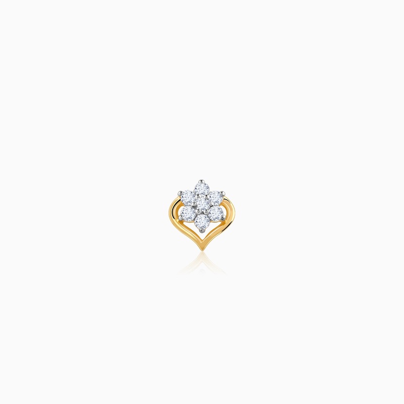 Gold Leaflet Shine Diamond Nose Pin