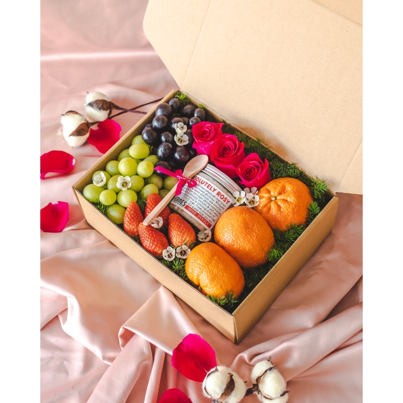 A Rose or Two – with Handmade Heroes Body Scrub (Klang Valley Delivery)