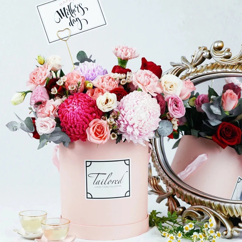 Floral Fancy Luxury Flower Box (Klang Valley Delivery)