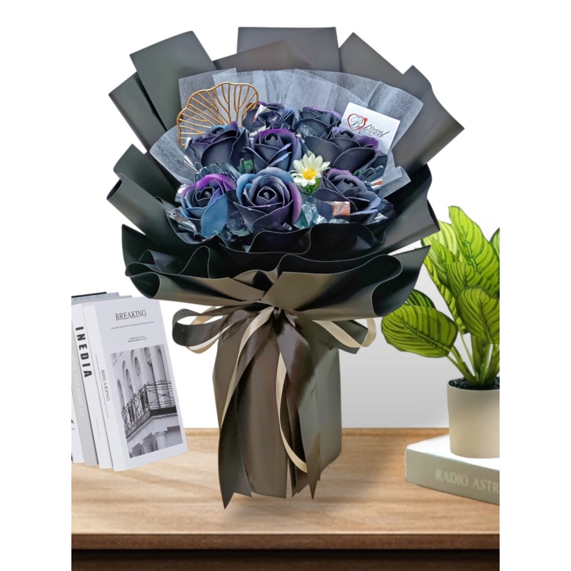 Galaxy Black Soap Rose Bouquet Artificial Flower (Klang Valley Delivery)