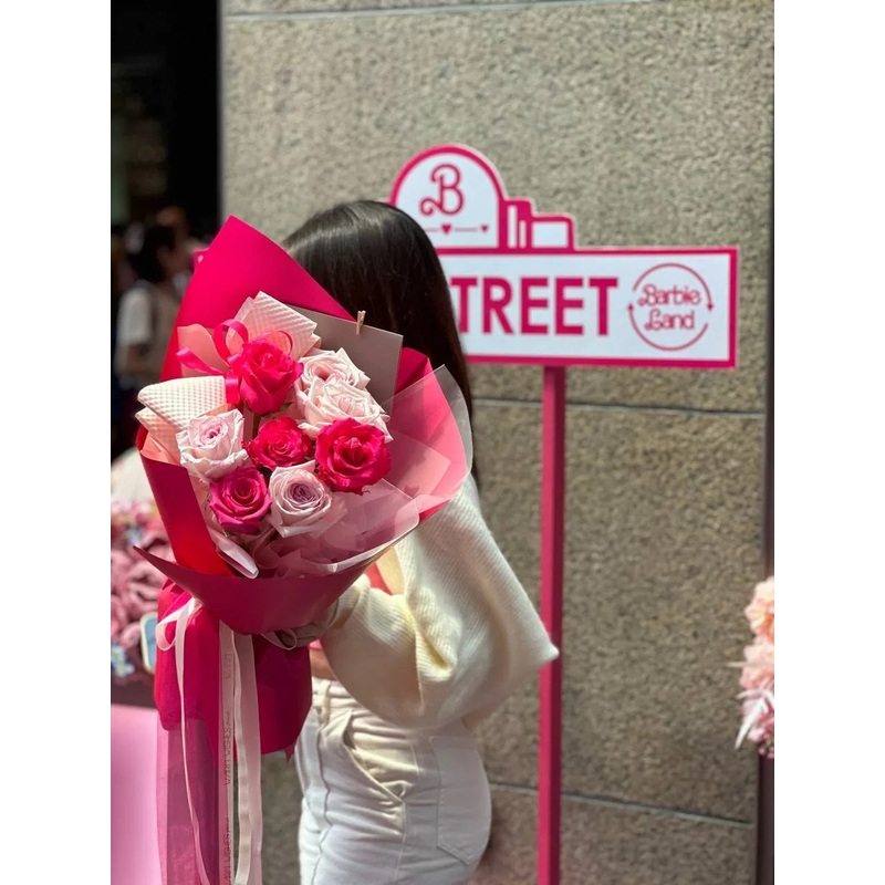 Barbie Flower Bouquet (Klang Valley Delivery Only)