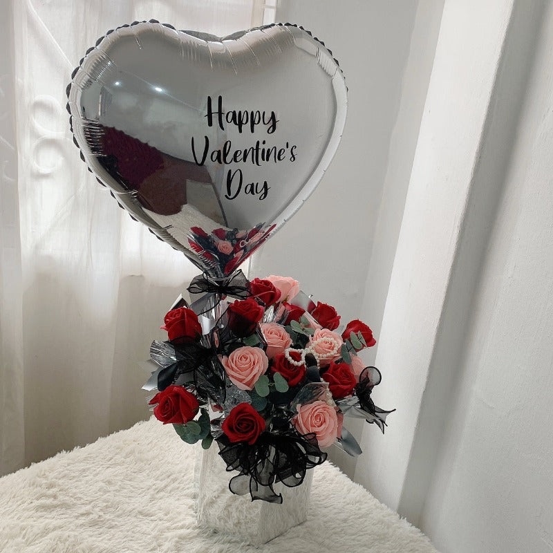 V2023 Galaxy Flower Box ( Soap Flowers )  (Johor Bahru Delivery)